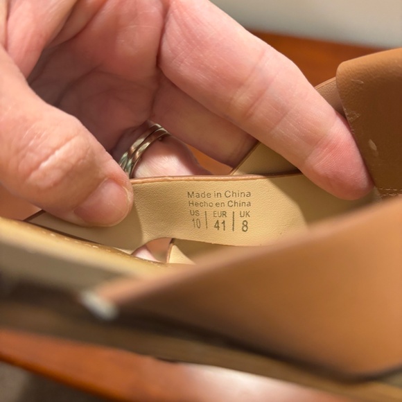 Aldo Flat Sandals in Cognac Size 10 - Picture 8 of 10